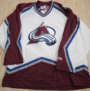 VTG CCM  Colorado Avalanche Jersey Size Large